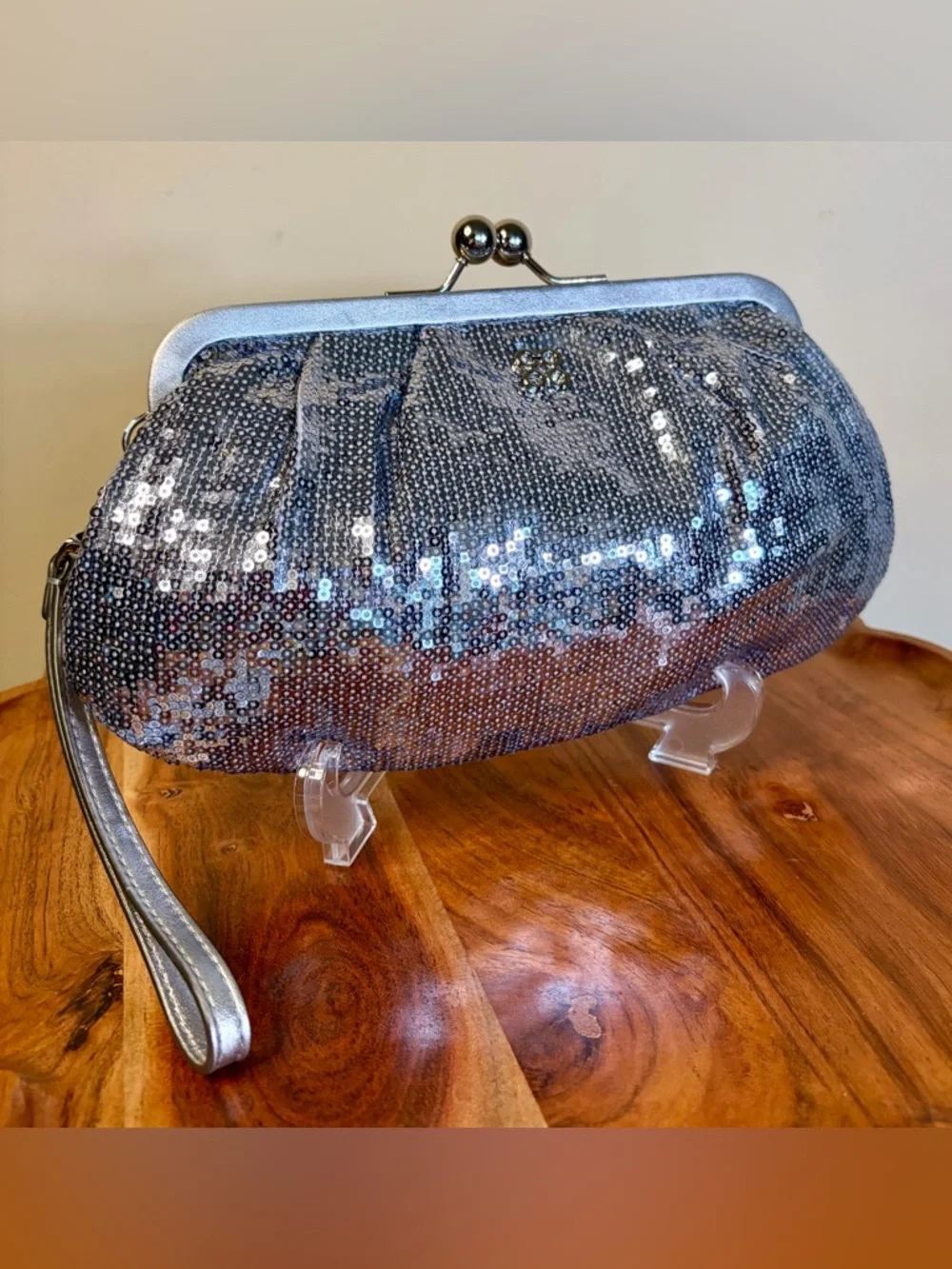Coach Julia Silver Sequin Kiss-lock Clutch Limited Edition 44475